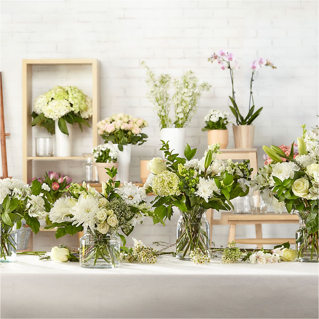 Classic Ivory – A Florist Original –  House Of Blooms, Homer Glen IL